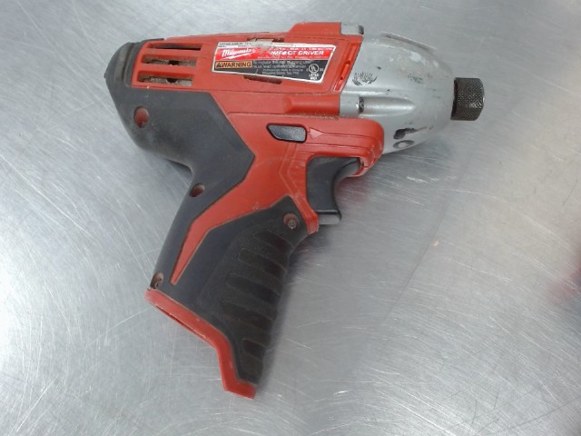 Milwaukee m12 impact driver