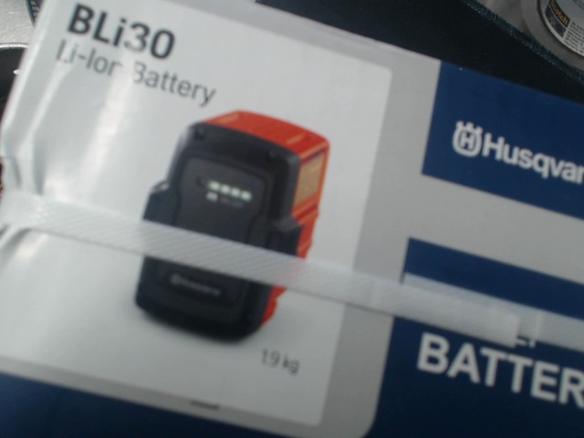 Battery husqvarna neuf