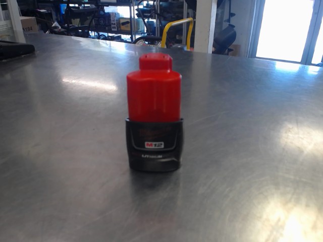 Batterie milwaukee 2.5ah m12