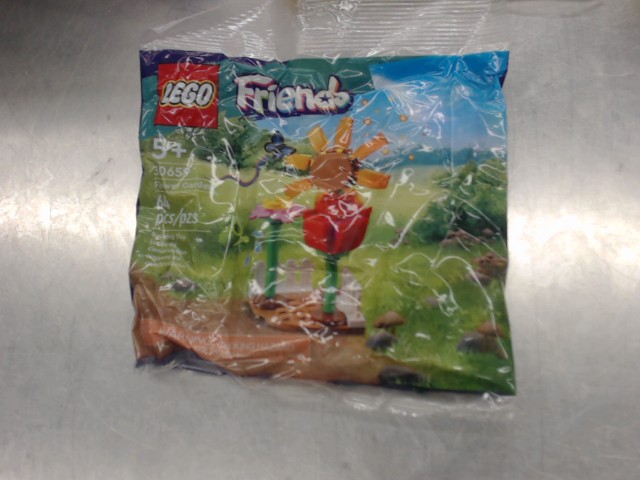 Lego friends flower garden 5+