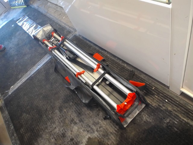 Tile cutter case mou