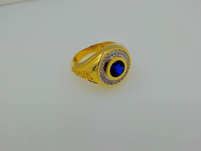 Bague en or 10kt grandeur 9.75