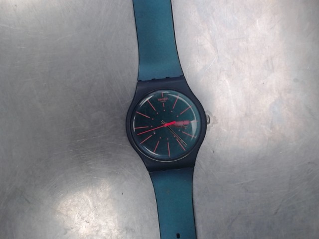 Montre quartz bleue