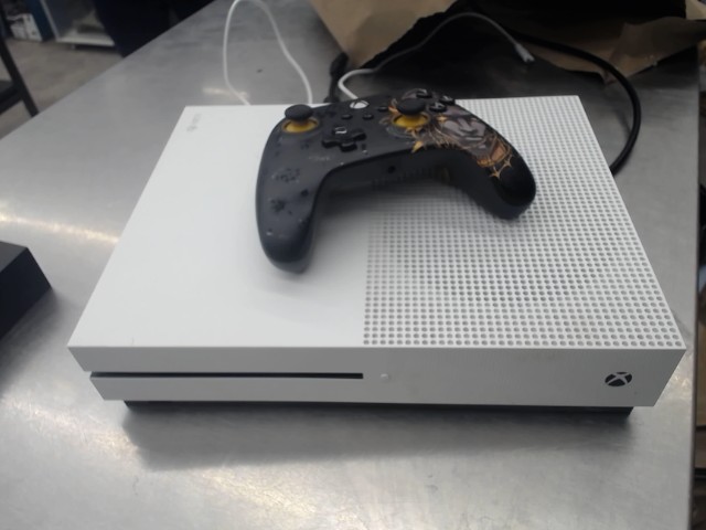 Xbox one s blanche avec manette