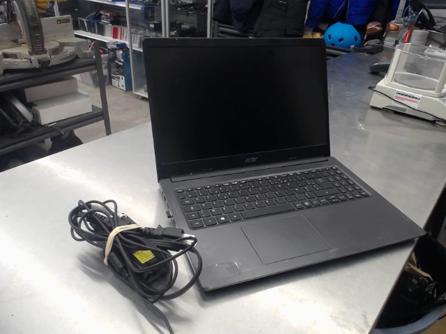 Laptop gris celeron n4020 4gb ram