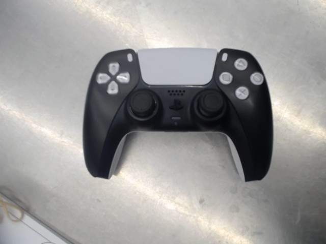 Manette ps5 noir et blanche
