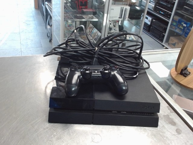 Console ps4 + man + acc