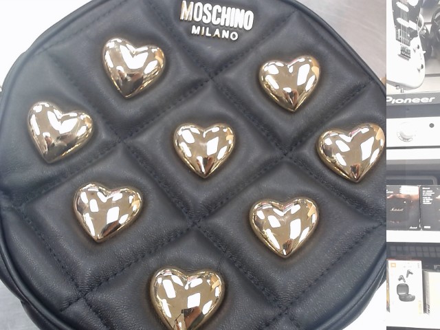 Quilted shoulder bag