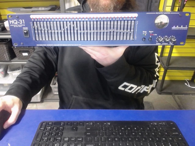 Single-channel,31-band graphic equalizer