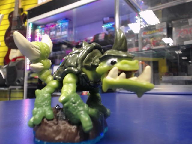 Slobber tooth swap force skylanders