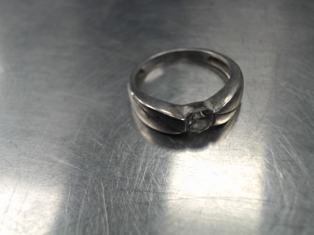 Bague avec pierre claire 925