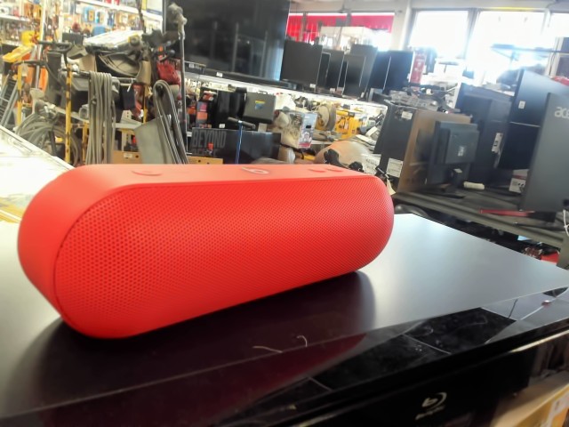 Speaker rouge pill