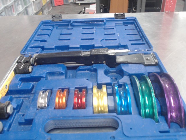 Bander 7 couleur dans case