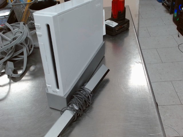 Nintendo wii avec manette et cable