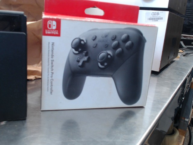 Nintendo switch controller pro