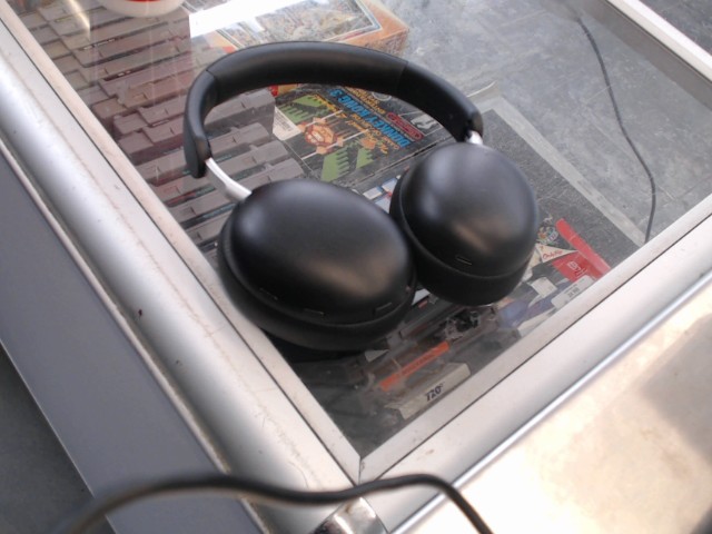 Onn bluetooth headphones