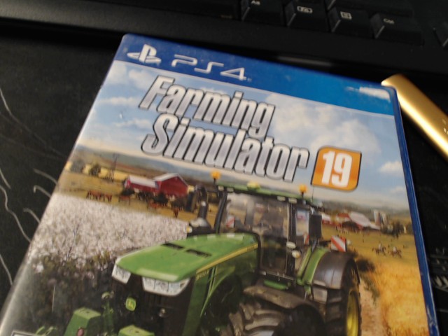 Farming simulator 19 ps4