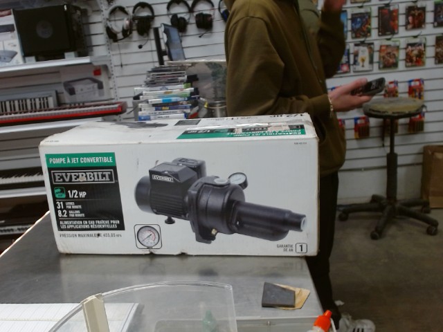 Everbilt convertible jet pump neuf