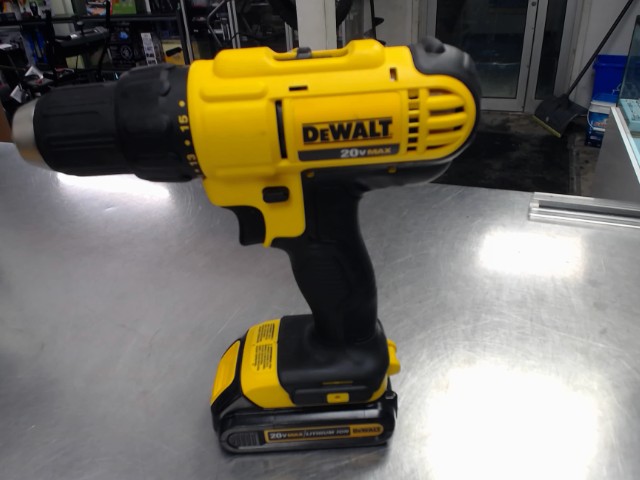 Drill driver dewalt + batt 1.5ah