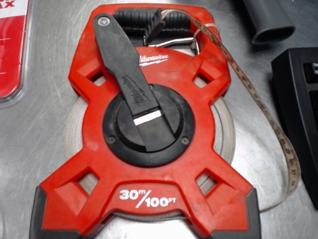 Ruban mesurer 30m milwaukee