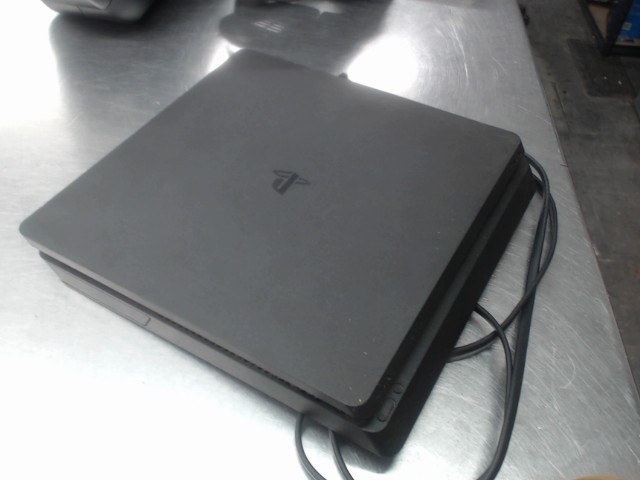 Ps4 slim avec fil sans manette