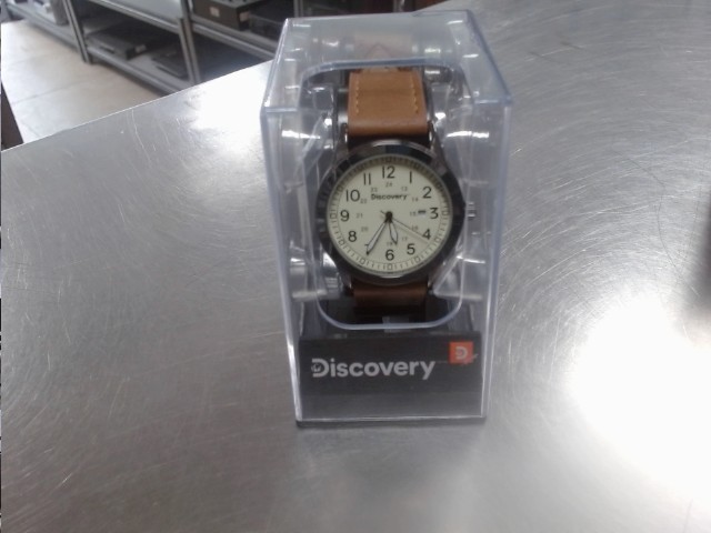 Montre analogique bracelet brun