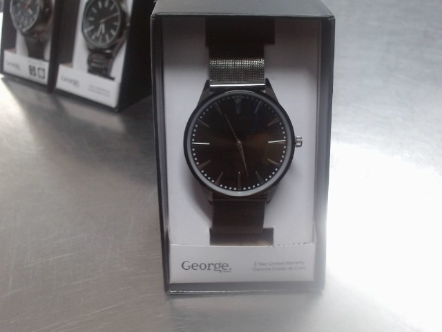 Montre quartz analogique vintage