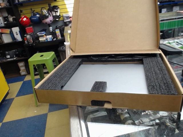 Laptop avec boite 12gb ram