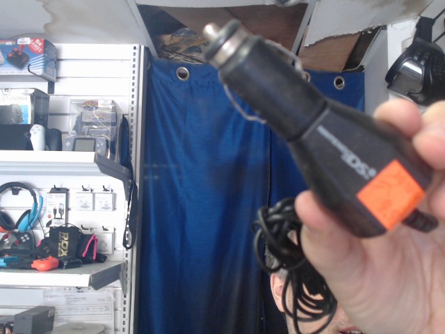 Chargeur pour auto dsi