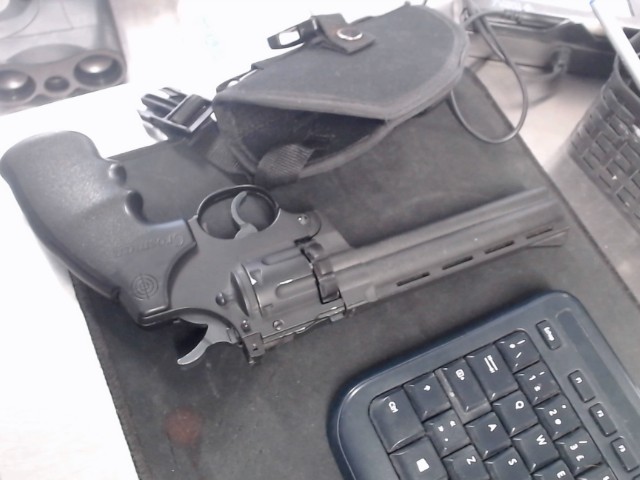 Revolver a air co2 + munitions