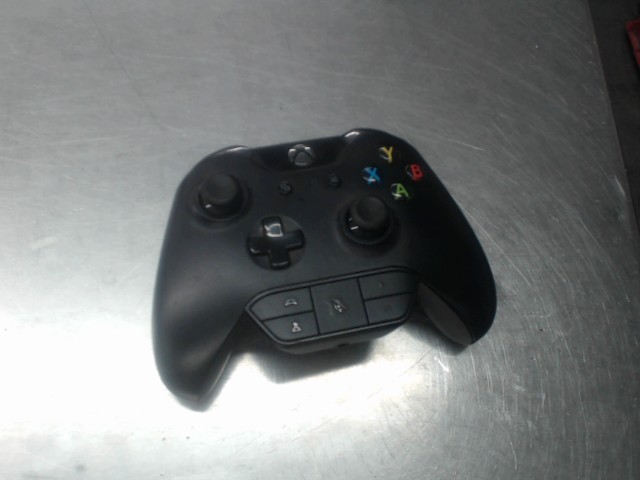 Manette de xbox one avec acc noir