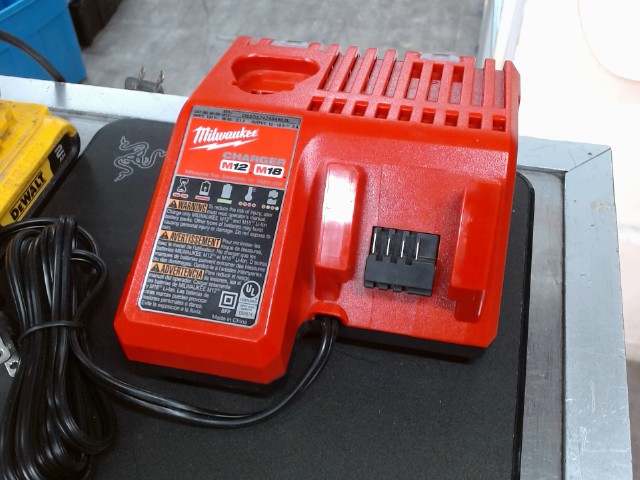 Chargeur batt 18/12v