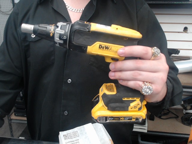 Drill a jyps dewalt avec batterie 2ah