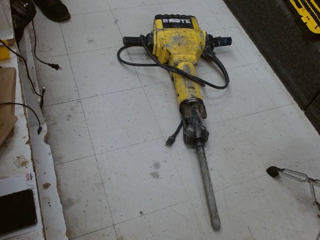 Marteau piqueur electrique