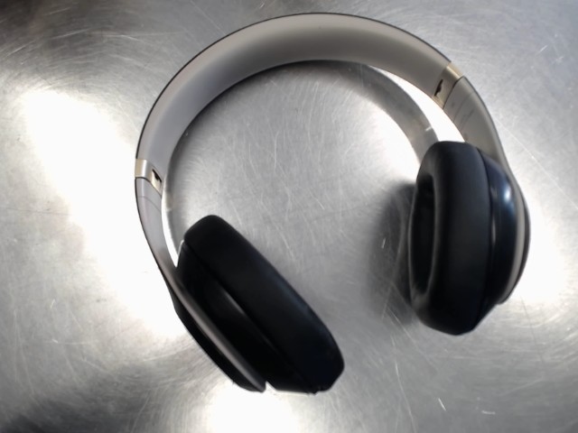 Ecouteur noir studio pro