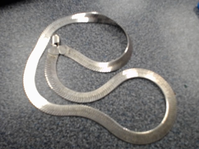 Grosse chaine argent