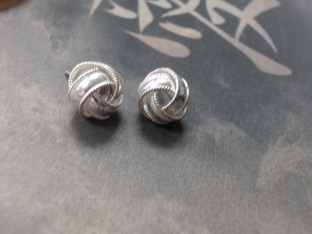 Set boucle doreilles en forme de rond