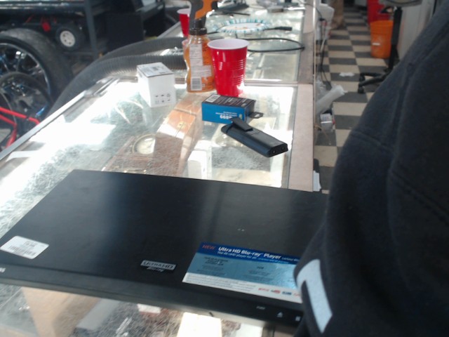 Lecteur blue ray+man acc:115