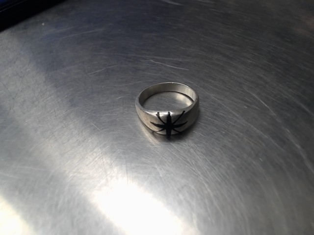 Bague en argent grandeur 3 3/4