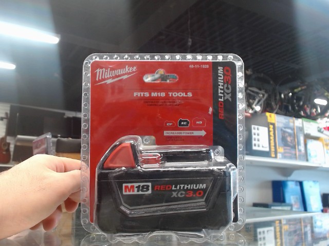 Milwaukee 3.0ah new