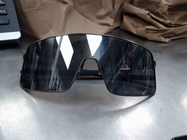 Lunette oakley noire argent