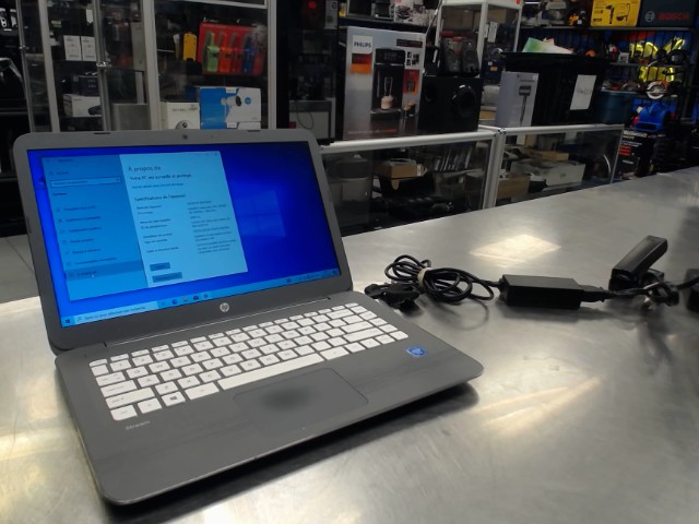Laptop hp stream 4gb ram 32gb emmc