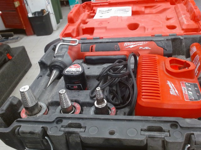 �largisseur de plmberie a batterie