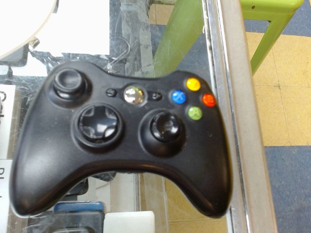 Xbox 360 black controller without back