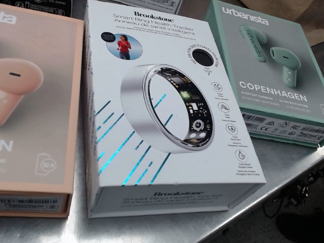 Smart ring health tracker