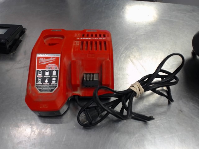 Fast charger milwaukee