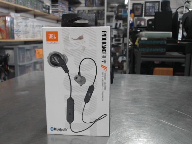 Paire d'ecouteur neuf dans boite