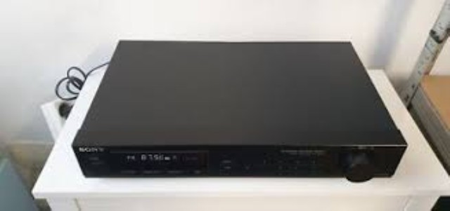 Fm stereo am/fm tuner