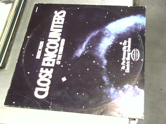 Vinyl close encounters