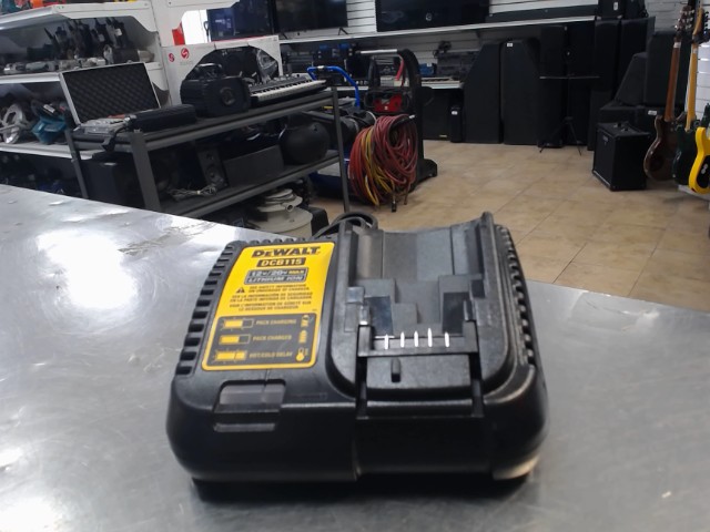 Chargeur batterie pour drill